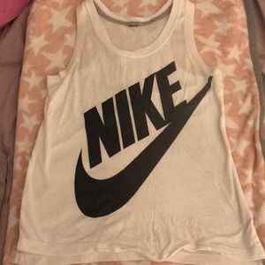 Nike tank top (size medium)